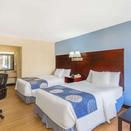 Days Inn By Wyndham Statesville Exterior photo